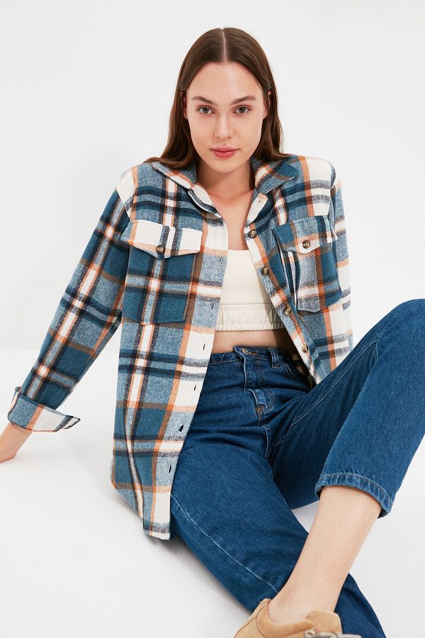 Trendyol Collection-Modrá kostkovaná oversize/Wide Fit tkaná košile TWOAW22GO0549 1