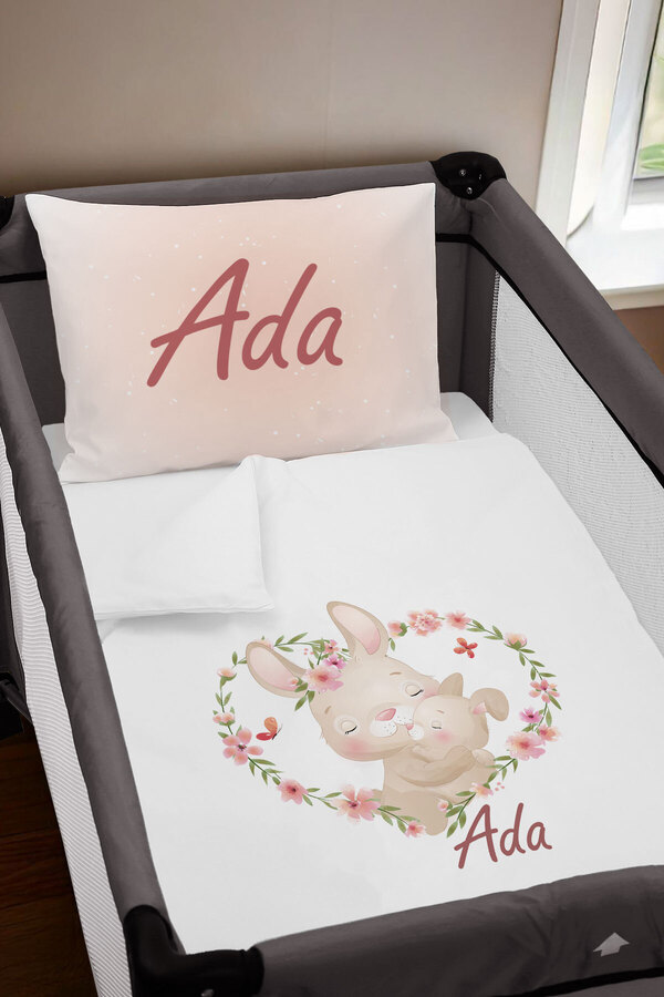 Homamia Isme Özel 75x120 Park Yatak Beşik Nevresim Takımı Anne ve Bebek Tavşan