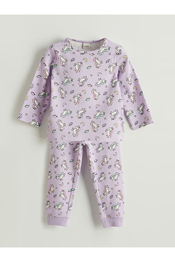 LC Waikiki Shining Store'dan Işıltılı Seçimler | Desenli Kız Çocuk Pijama Takımı