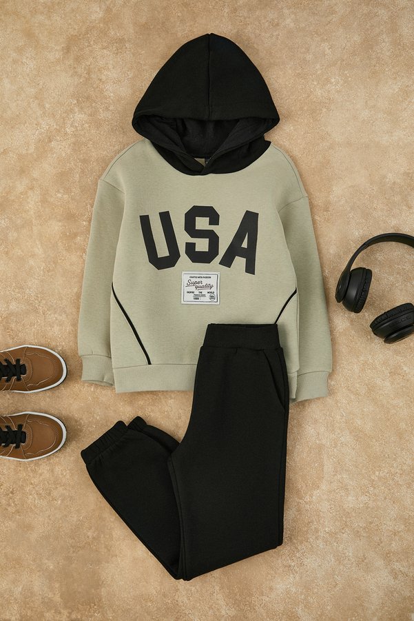 TRENDYOLKIDS Stone Cotton Thick/Fleece-Lined Hooded Boys' Oversized Knitted Top and Bottom Set TKDAW26AU00033