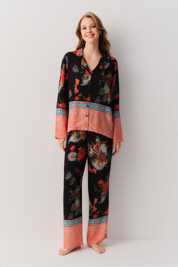 Suwen Liora Shirt Collar Pajama Set
