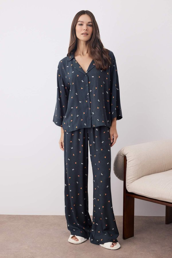 Trendyol Collection Multicolor Ribbon/Bow and Floral Viscose Woven Pajama Set THMAW26PT00065