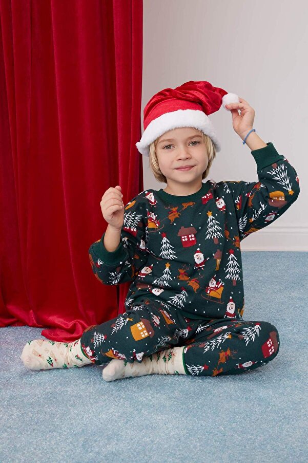 Defacto Erkek Bebek 2'li Takım Yılbaşı Temalı Sweatshirt Beli Lastikli Eşofman Altı D6730A524WN