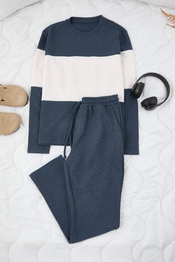 Trendyol Collection Indigo Regular Fit Color Block Textured Knit Pajama Set TMNAW26PT00027