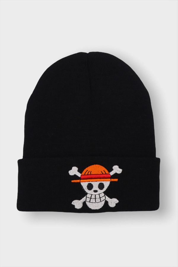 EFBUTİK-Schwarze Totenkopf-Barett 1