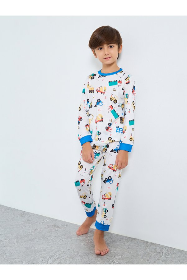 Styli Off White All-Over Print Long Sleeve T-Shirt and Pyjama Set