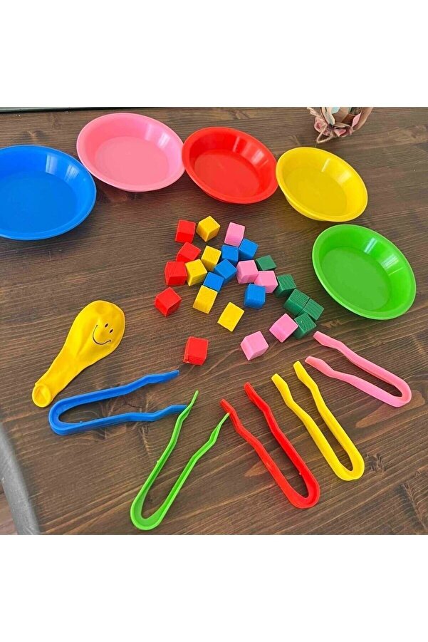 kaan oyuncak Renkli Küpler Aktarma Oyunu Cımbızlı