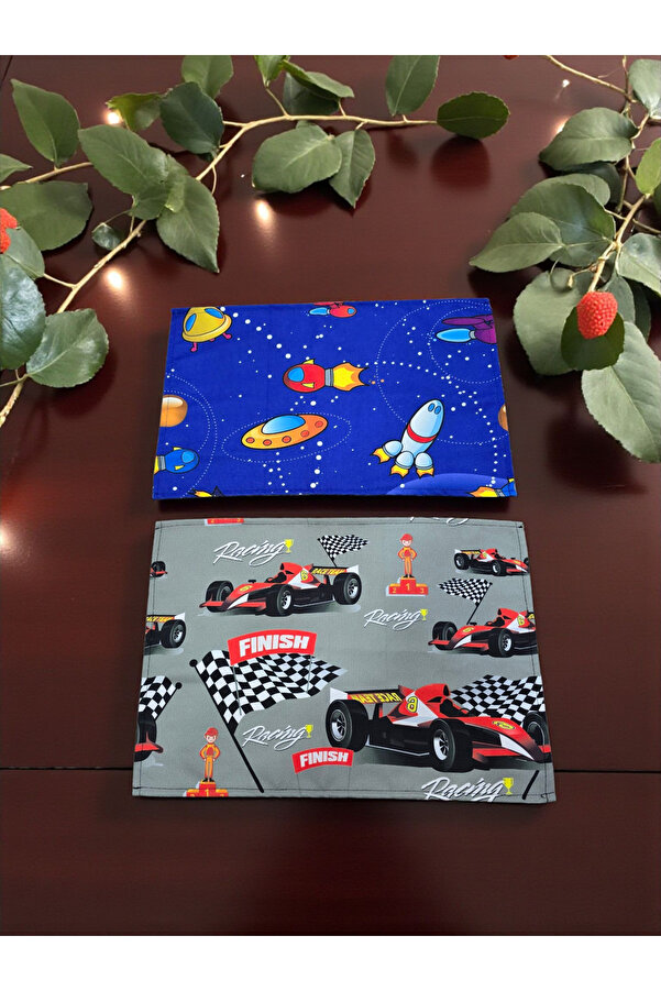 Nöşre Design 2'li İlkokul Ve Okul Öncesi Pintrest Uzay Temalı Yarış Arabası Temalı Erkek Çocuk Beslenme Örtüsü
