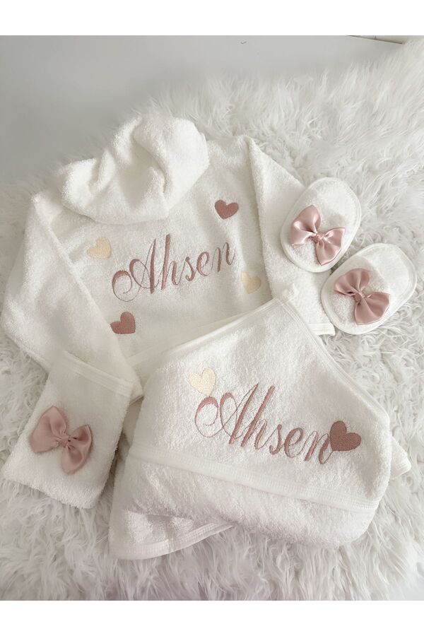 Kokoş Tokalar 03 yas bornoz seti