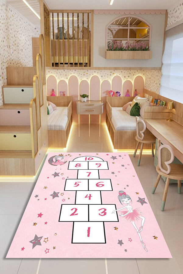 Kessy Home Studio Pompi Kız Bebek Halısı Pudra Pembe Sek Sek Oyun Alanlı Kaymaz Tabanlı Yıkanabilir Çocuk Halısı