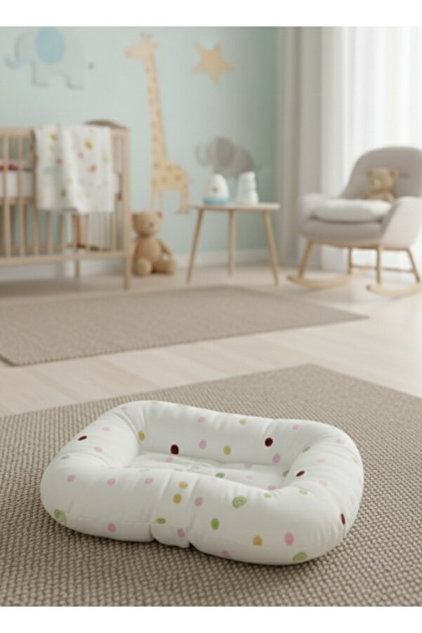 Lily and Co Noktalı Desenli Bebek Emzirme ve Destek Yastığı