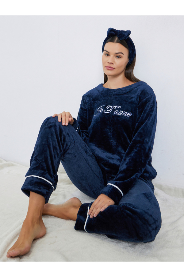 Styli Fleece Contrast Piped Top, Headband and Pyjama Set