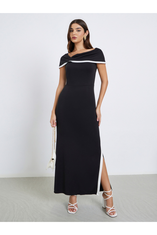 Styli Contrast Trim Off Shoulder A-Line Maxi Dress