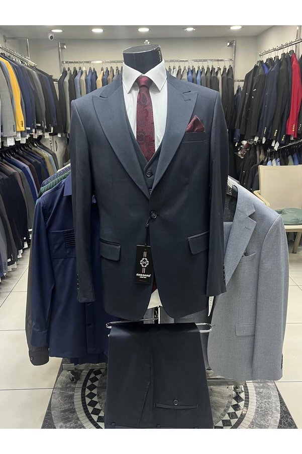 MASSARO Slim-Fit Suit with Vest