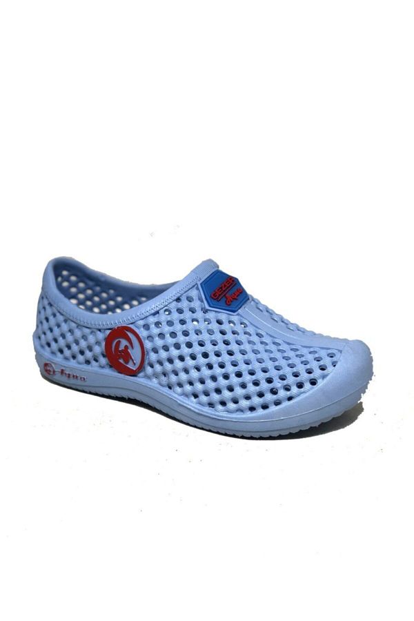 Non slip pool shoes discount