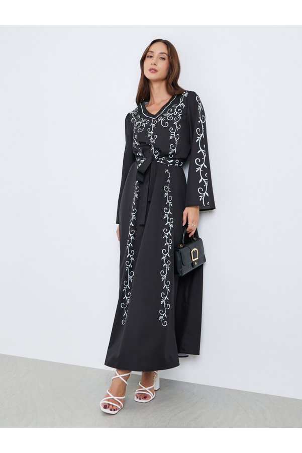 Take Two By Styli Women Black Floral Print Belted Maxi Dress