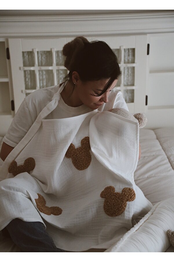 dery baby TAŞIMAK SİHİRDİR DERY BABY DÖRT KAT MÜSLİN TEDDY SOURİS EMZİRME ÖNLÜĞÜ