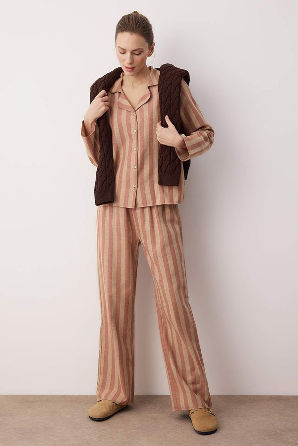 Trendyol Collection Rose Dust-Ecru Cotton Thick/Winter Striped Flannel Woven Pajama Set THMAW26PT00196