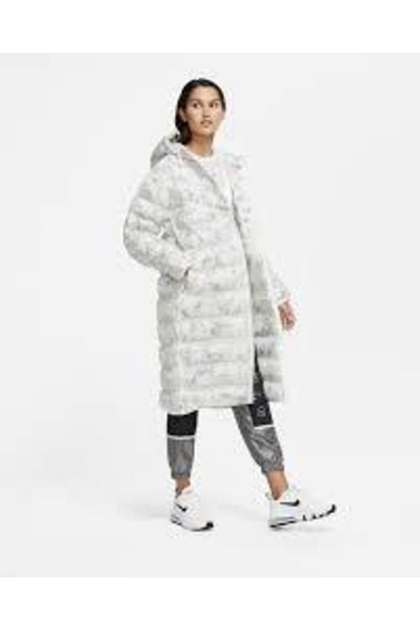 White online nike parka