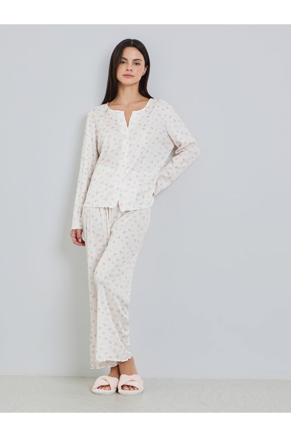 Styli Women Floral Print Long Sleeve Top and Pyjama Set
