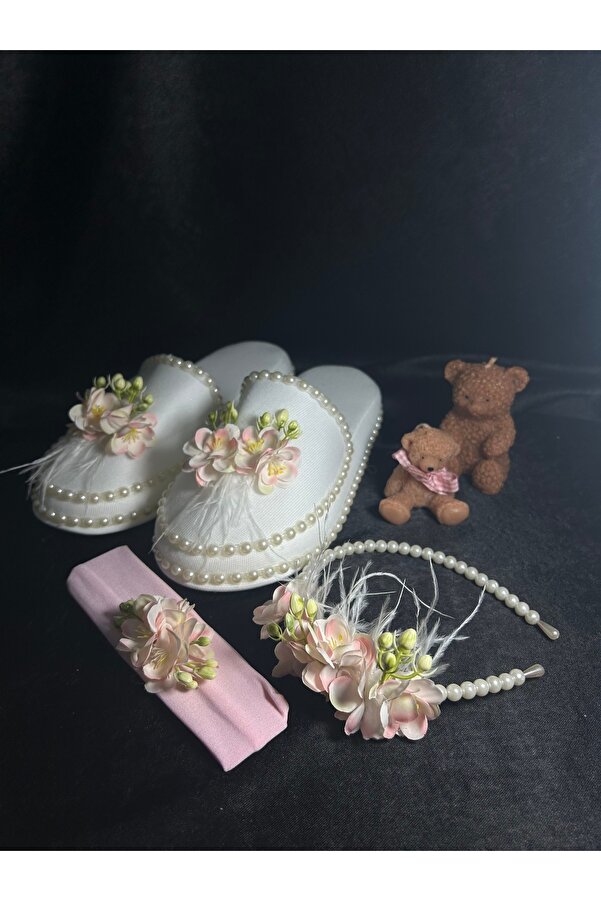 Bridal Luxe Peri lohusa seti çiçekli anne tacı terliği ve bebek bandana