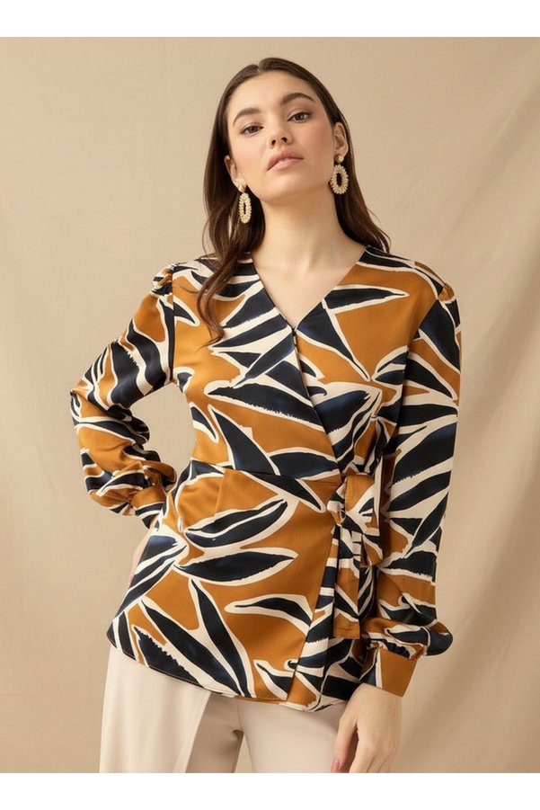 Iconic Wrap Top with Print