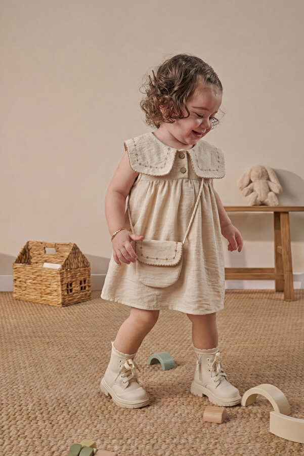 Minipodyum Kız Bebek Yakası Nakışlı Çantalı Bayramlık Keten Elbise