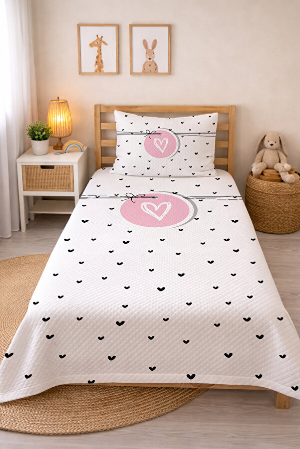 Evmila Kalp Desenli Bebek Ve Çocuk Baskılı Tek Kişilik Pike Takımı 160x230 Beyaz