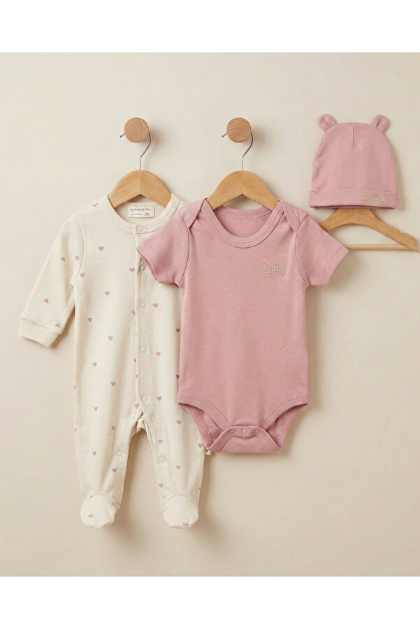 Asliva fashion 3'lü Set - Nakışlı Pembe Body, Kalpli Ayaklı Tulum ve Kulaklı Şapka Takımı
