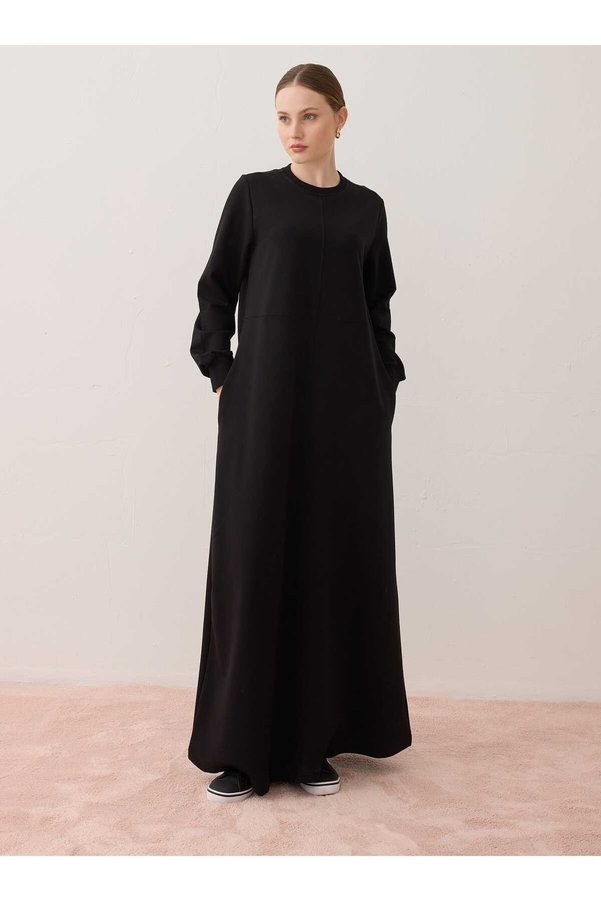 Benin Basic Hijab Dress with Pocket Detail - Black -