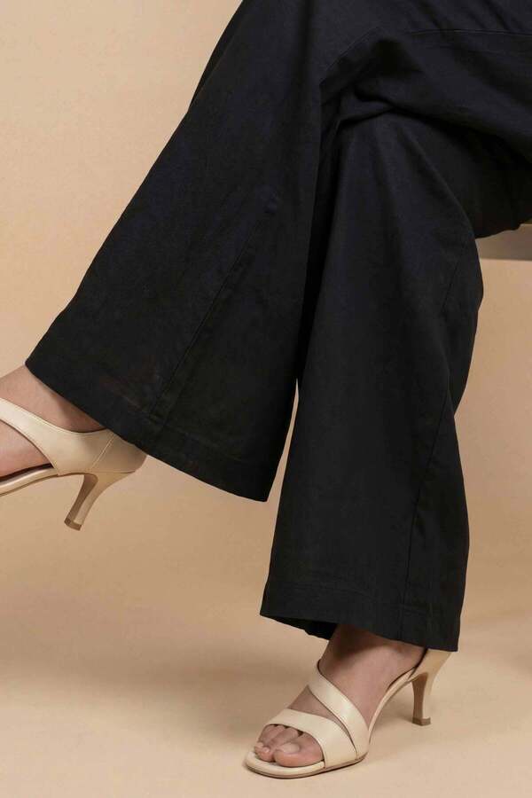 Nishat Linen Basic Trousers - PS 26-194