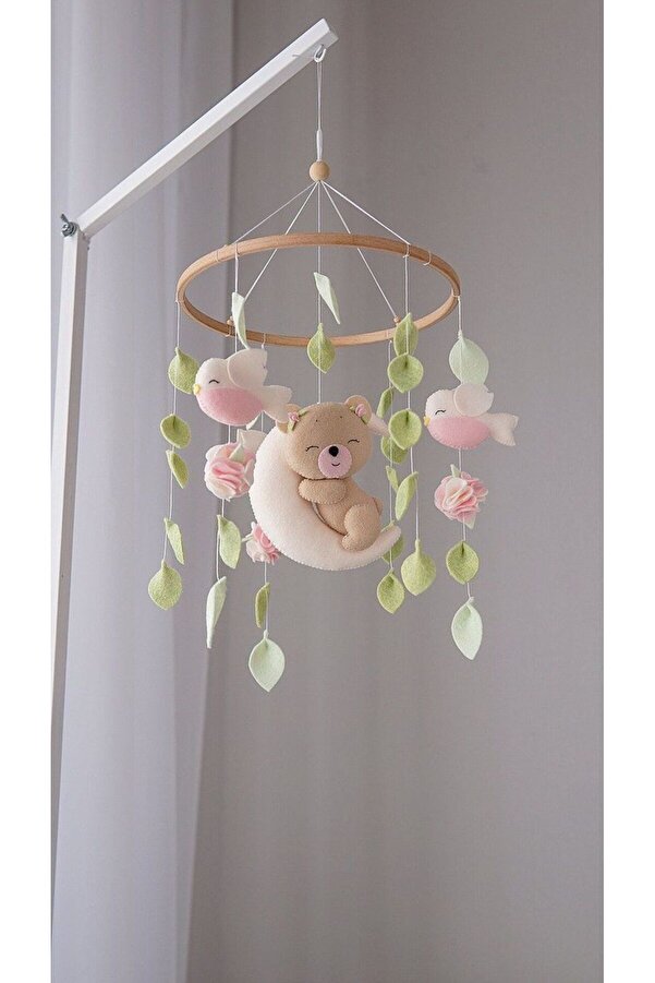 keçedekorr Bebek beşik dönencesi kuş, yaprak ay üstünde uyuyan ayıcık figürlü bebek beşik süsü