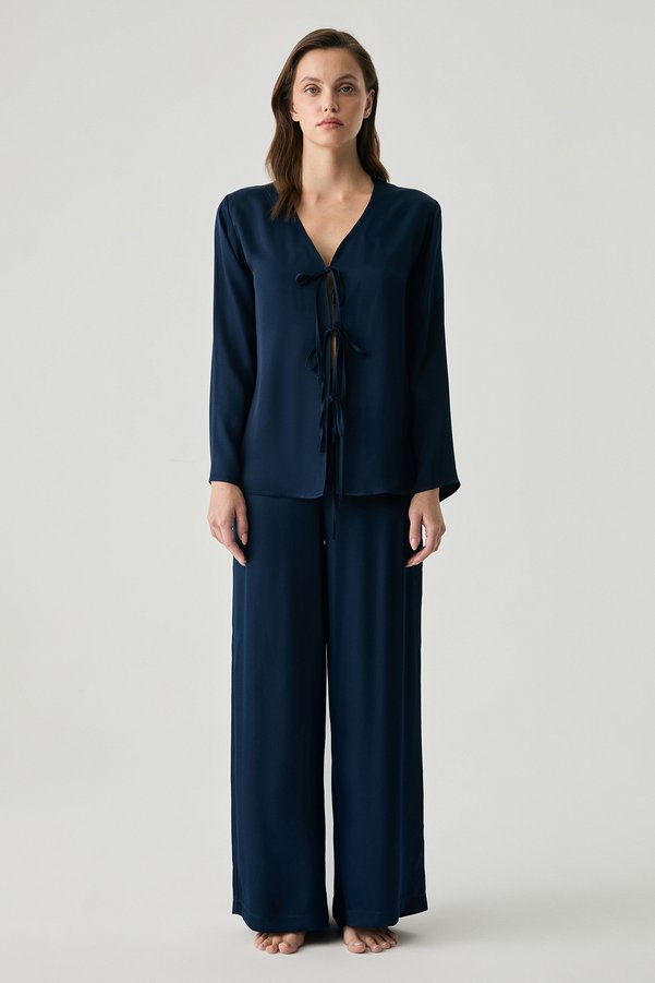 Penye Mood Viscose Satin Textured Pajama Set with Tie-Up Details