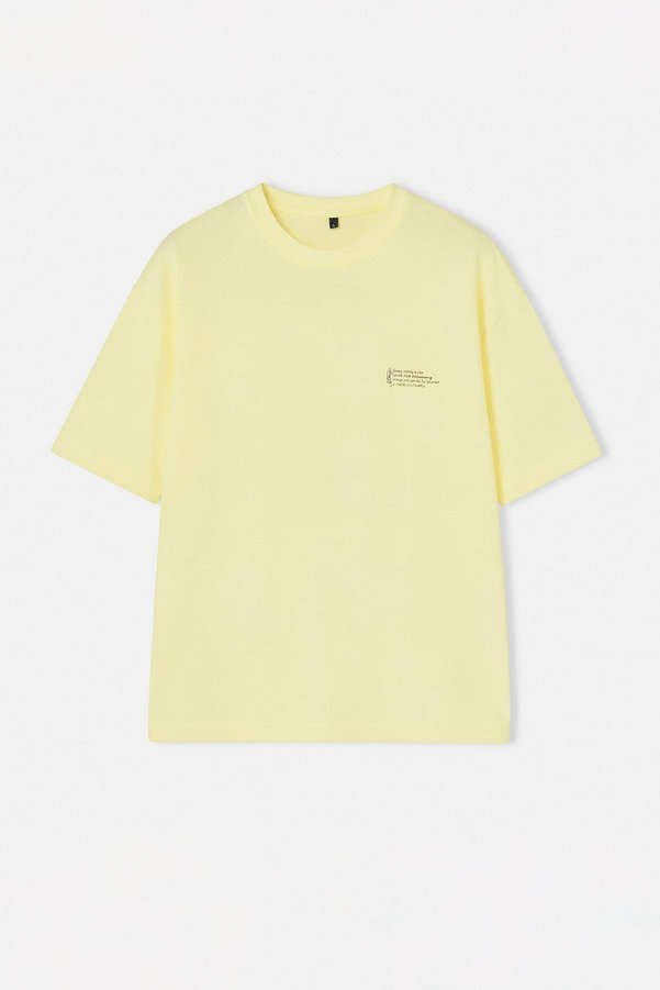 Trendyol Collection Yellow Oversized 100% Cotton Crew Neck Minimal Text Printed Tok Fabric T-Shirt Tmnss23Ts00084