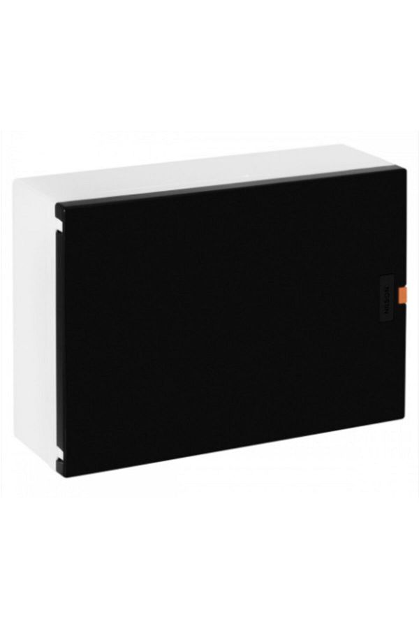 Nilson-Quantum 12-Piece Surface Mounted Fuse Box - with Terminal 1
