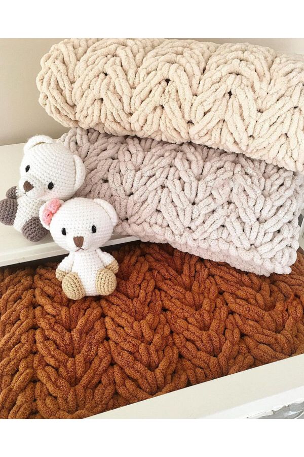 EKİKU-Puffy Hand Knitted Baby&tv Blanket Stone 1