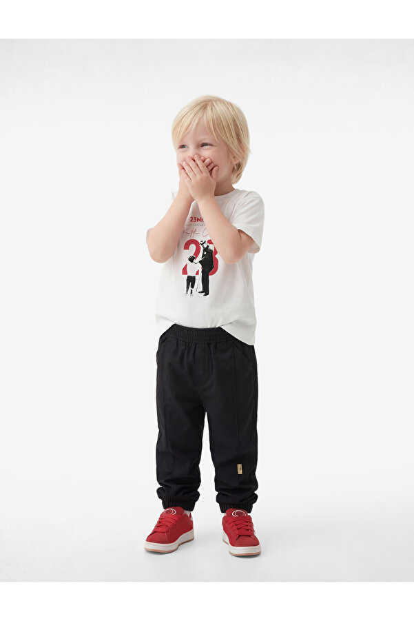 Koton Kısa Kollu Bisiklet Yaka Oversize Pamuklu Atatürk Baskılı Tişört