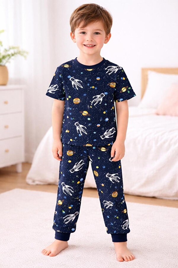 byalisdmr ERKEK ÇOCUK PİJAMA TAKIMI ASTRONOT UZAY TEMALI %100 PAMUK SÜPREM KUMAŞ KISA KOLLU BİSİKLET YAKA