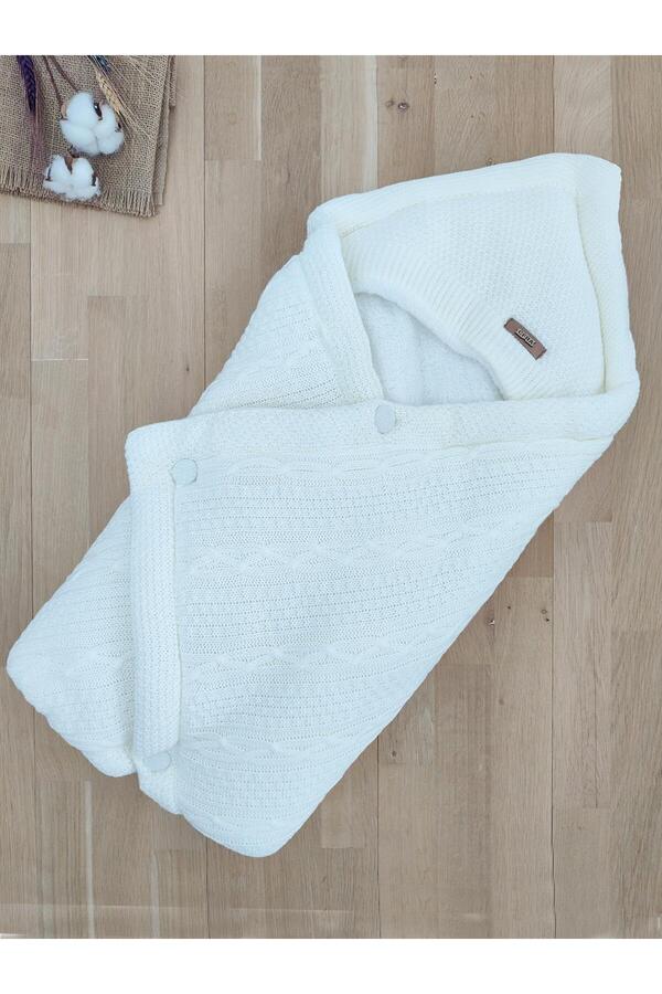 Sitilin Kız Erkek Bebek Kundak Battaniyesi Krem Triko Kumaş STL4619