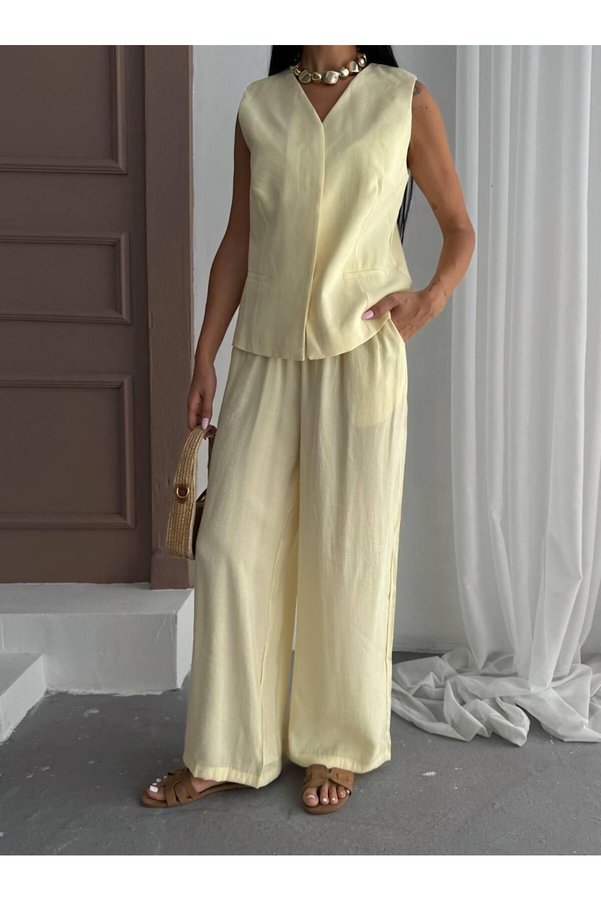 Flarsky Women's Top and Bottom Vest Pants Set