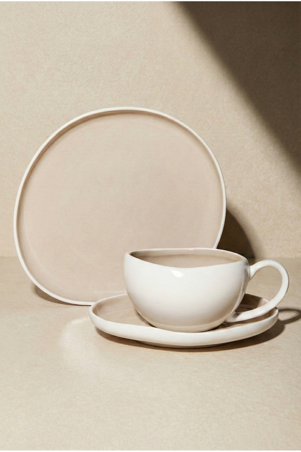 Perotti Roma Beige Porcelain 18 Piece Cake and Tea Serving Set