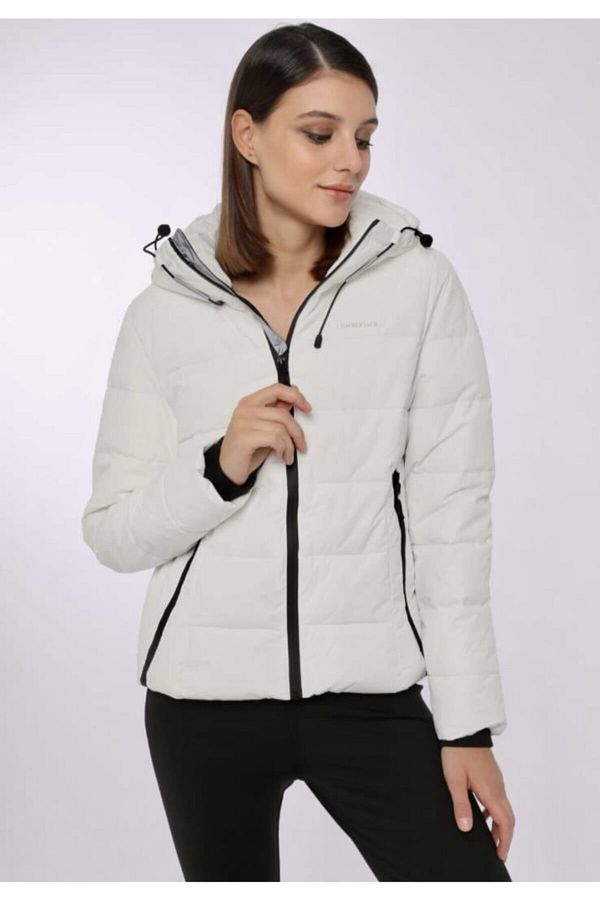 Lumberjack Women s White Color Thick Puffer Jacket Hooded Sn31 Apresk Coat Trendyol