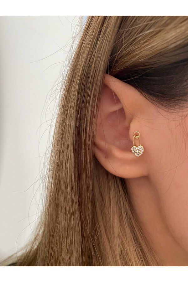 Safety pin cartilage piercing new arrivals