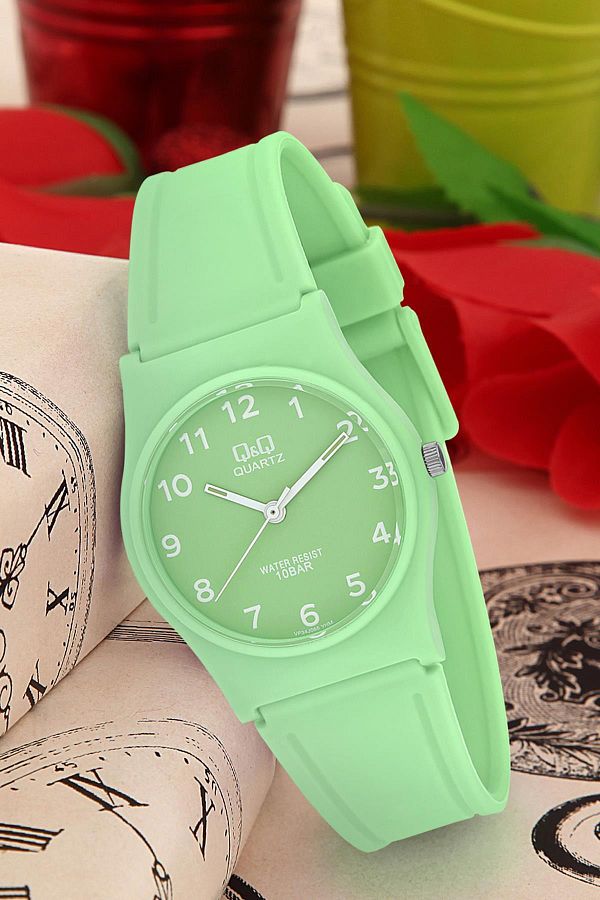 Q&Q-Women's Wristwatch 3P437 1