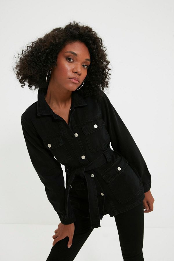 Trendyol Collection Black Pocket Detailed Belted Denim Jacket TWOSS21CE0126 Trendyol