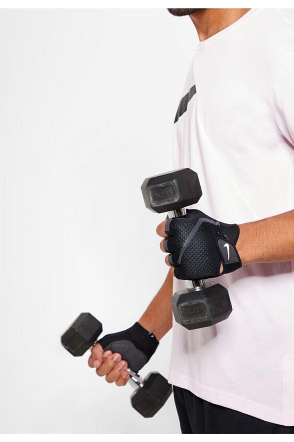 Nike extreme lightweight gloves 2025