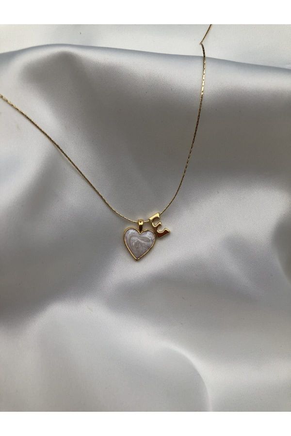 Claritas Tak Women s Gold Plated Mother of Pearl Heart Letter E