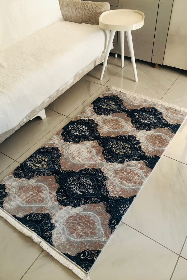 Savana Saçaklı Kaymaz Taban Halı Ve Yolluk