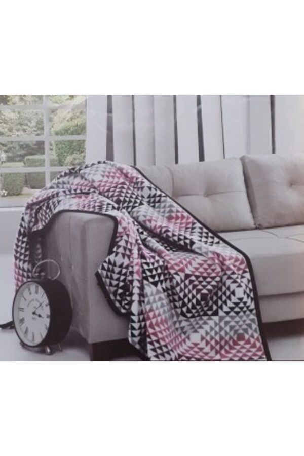 Sesli King Size Acrylic Blanket Trendyol