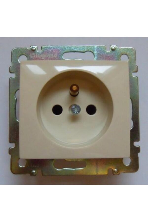Legrand-مقبس Valena Cream Ups بدون إطار 1